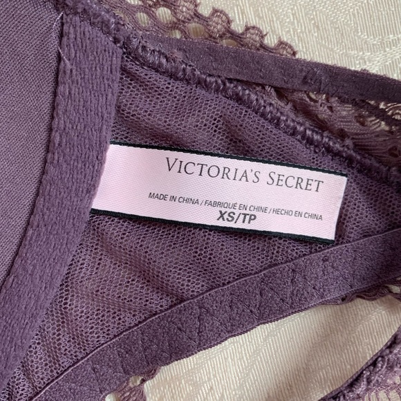VS Racerback Bralette - Picture 3 of 3